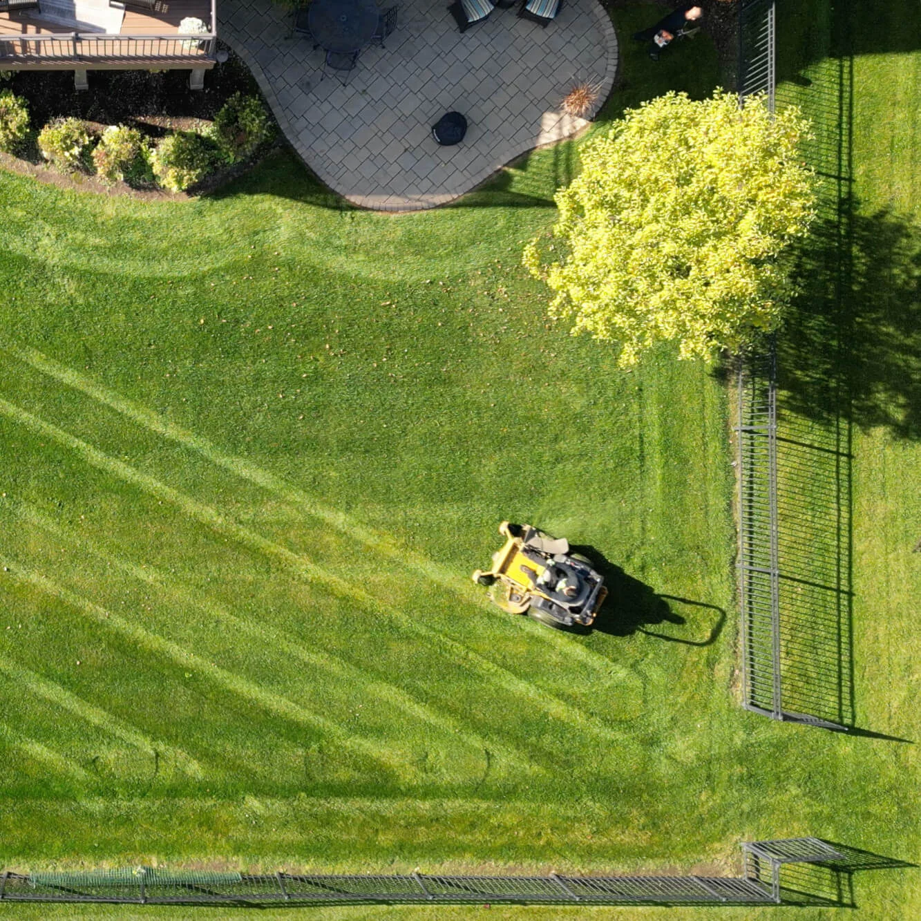 thompson acres qc lawn lines aerial square
